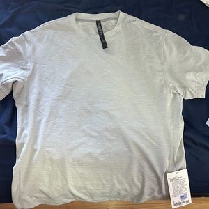 Mens lulu relaxed hit train short sleeve